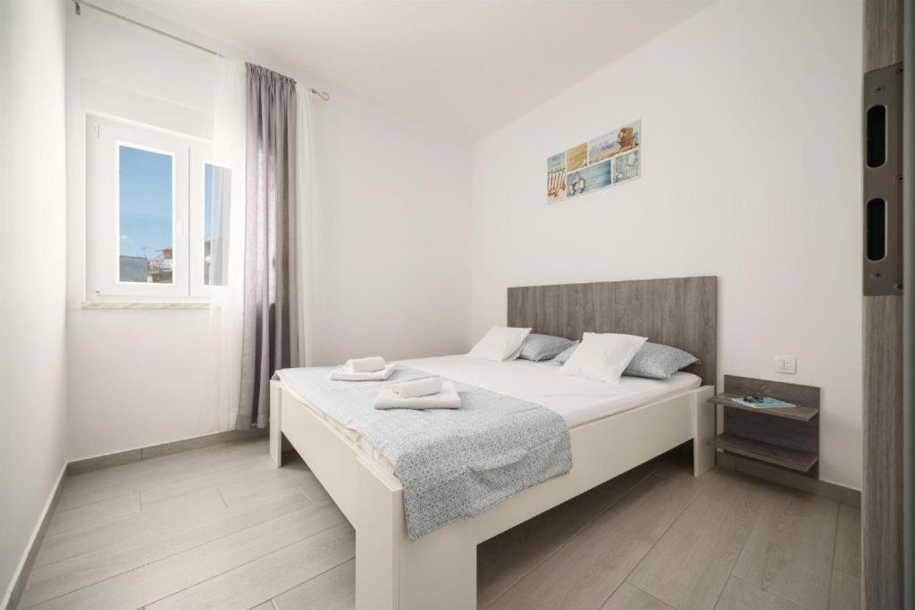 Apartments Dobrenic Vodice Eksteriør bilde