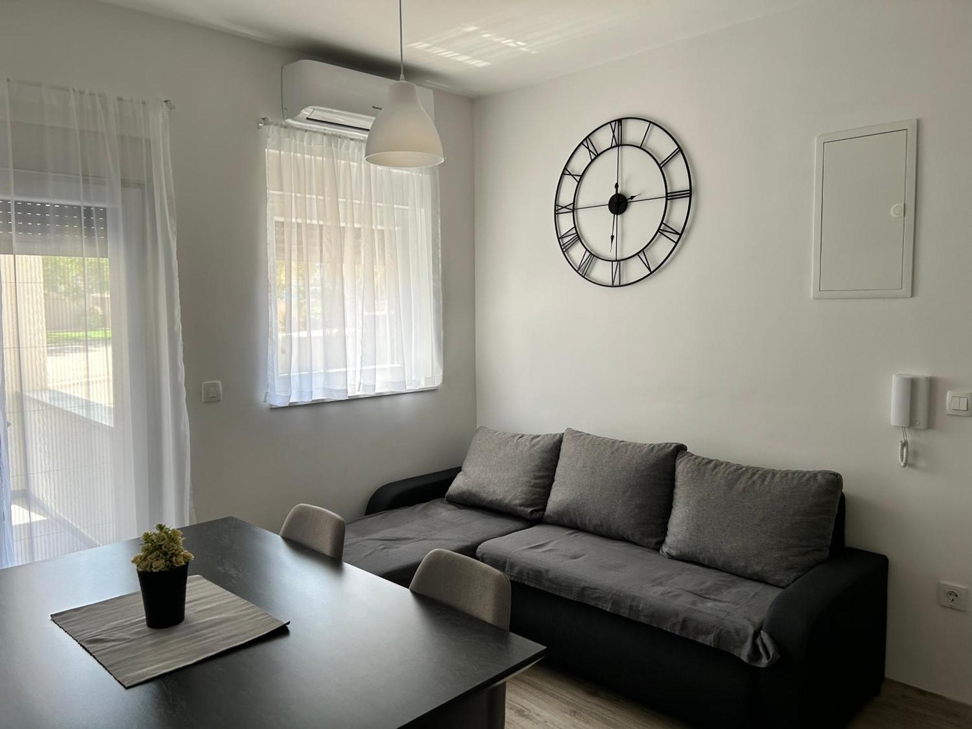Apartments Dobrenic Vodice Eksteriør bilde