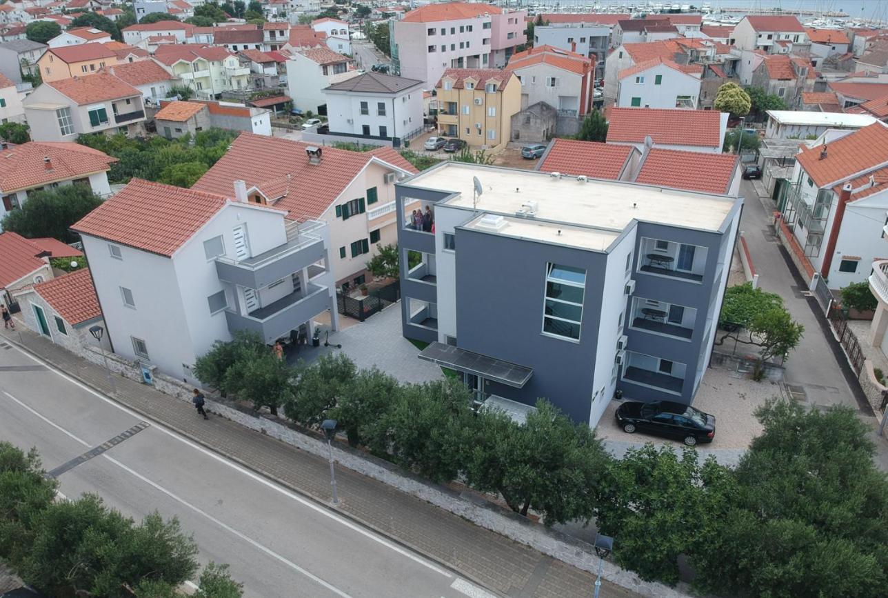 Apartments Dobrenic Vodice Eksteriør bilde